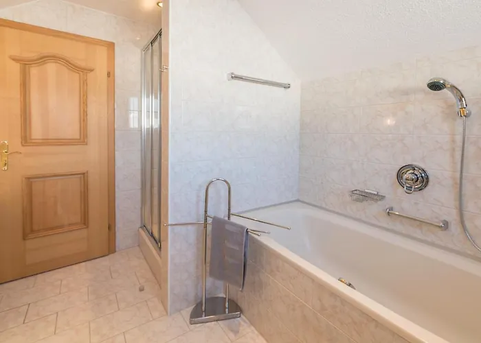 Hildegard * Нойштифт-им-Штубайталь